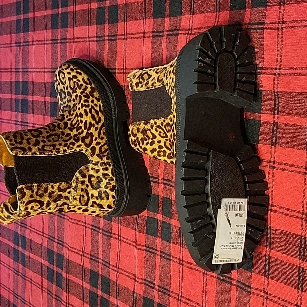 NWOT Lucky Brand Women Emali Tan Black Leopard Calf Hair Lug Sole Combat Boots - Picture 7 of 12